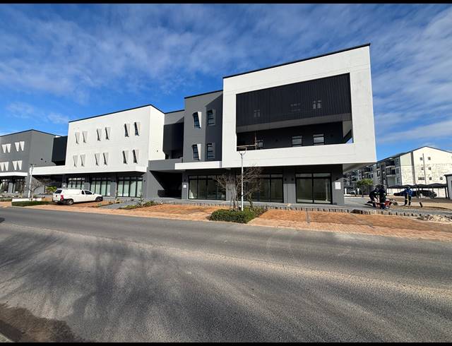 79M² MEDICAL SUITE TO LET IN PAARDEVLEI